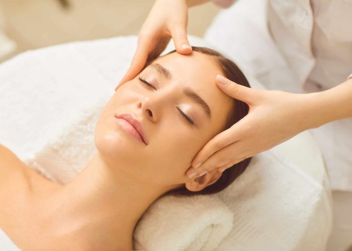 Luxury Facial | Maguire Road Suite | ReNu Aesthetics & Wellness